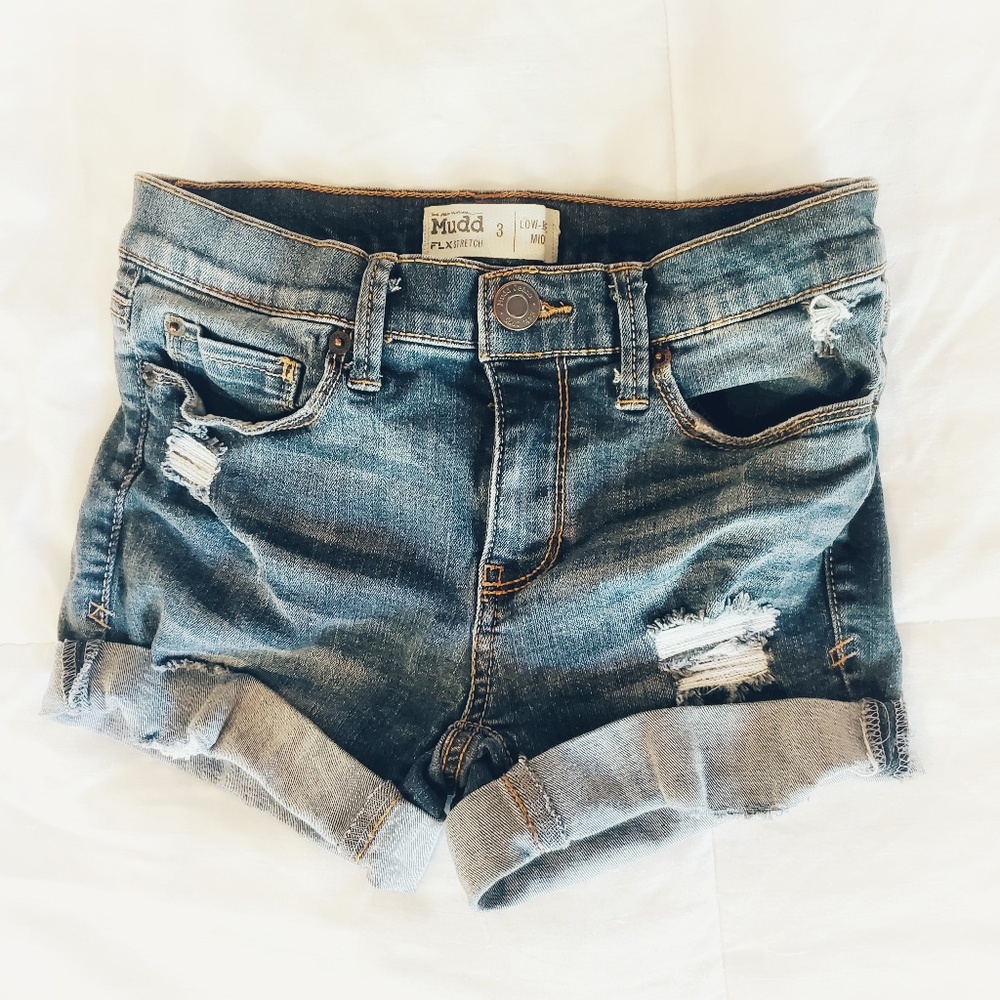 Mudd Distressed FlxStretch Low Rise Midi Shorts